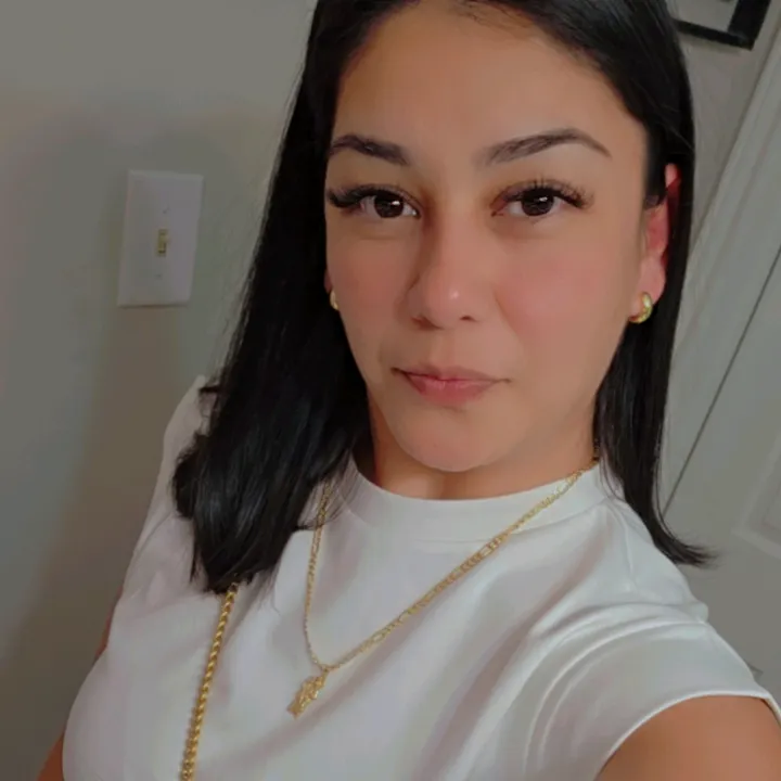 @yadicherry1110