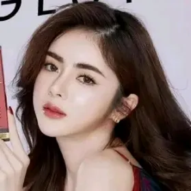 @glowiee_d