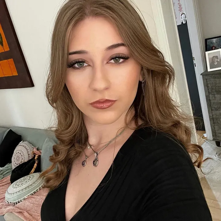 @lyangiee_