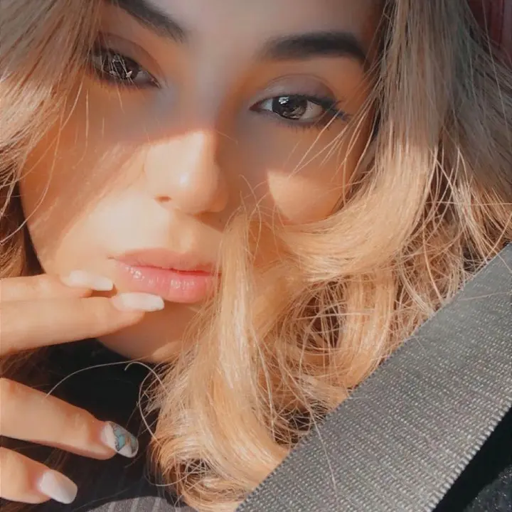 @victoria.e.mata