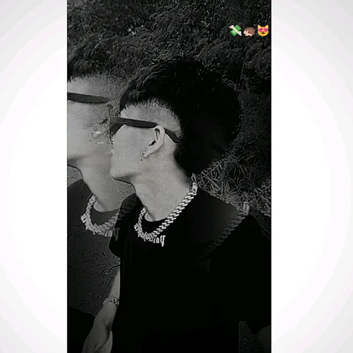 yael_sf9