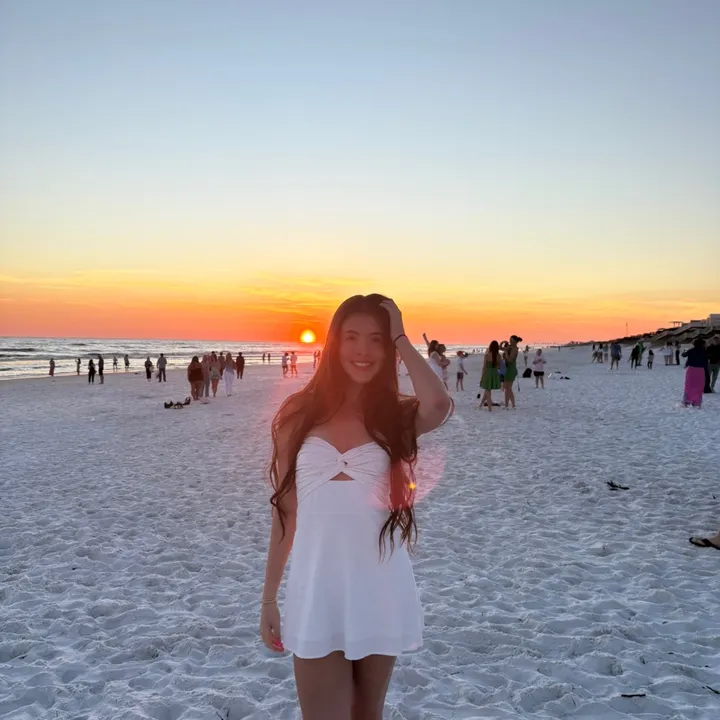 @kiahnamustain