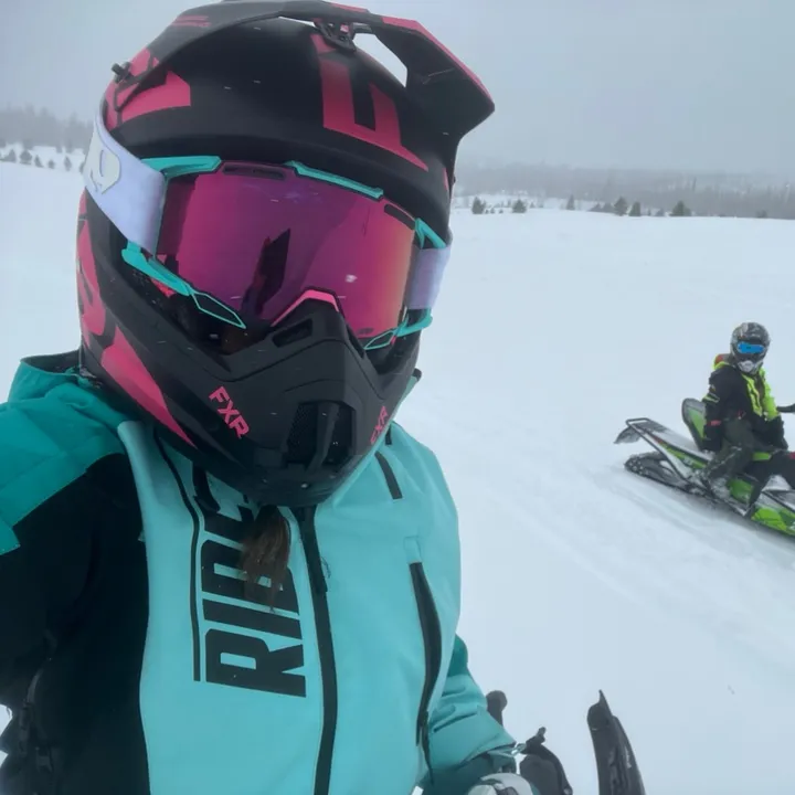 @alexxxrae22