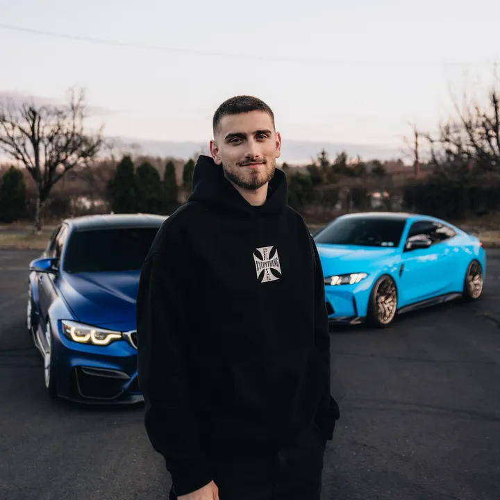 @aboswhips