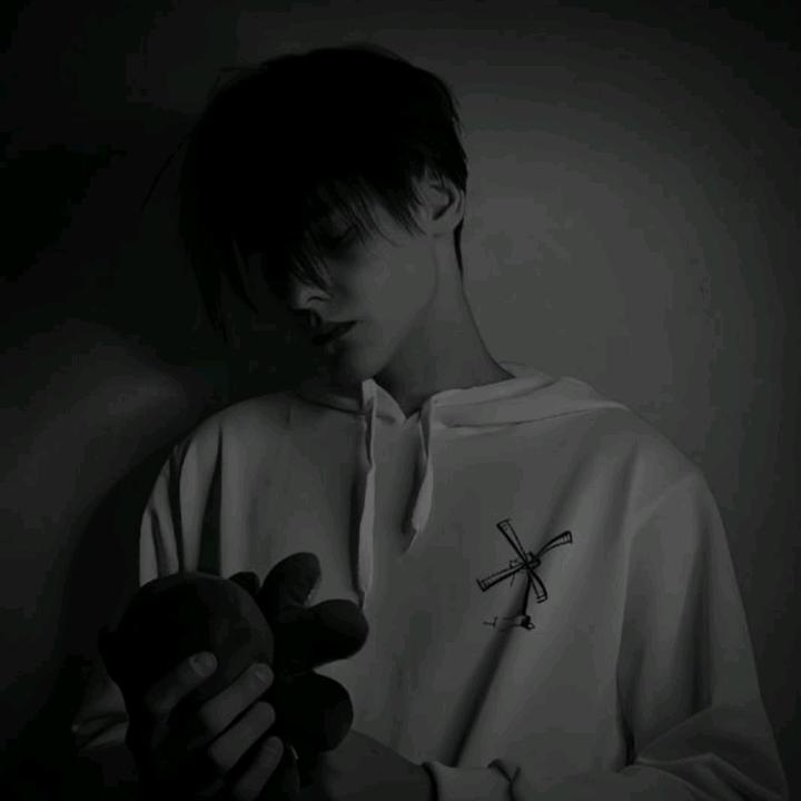 𝗔 𝗡 𝗗 𝗔 𝗭 🖤🥂 - suara asli