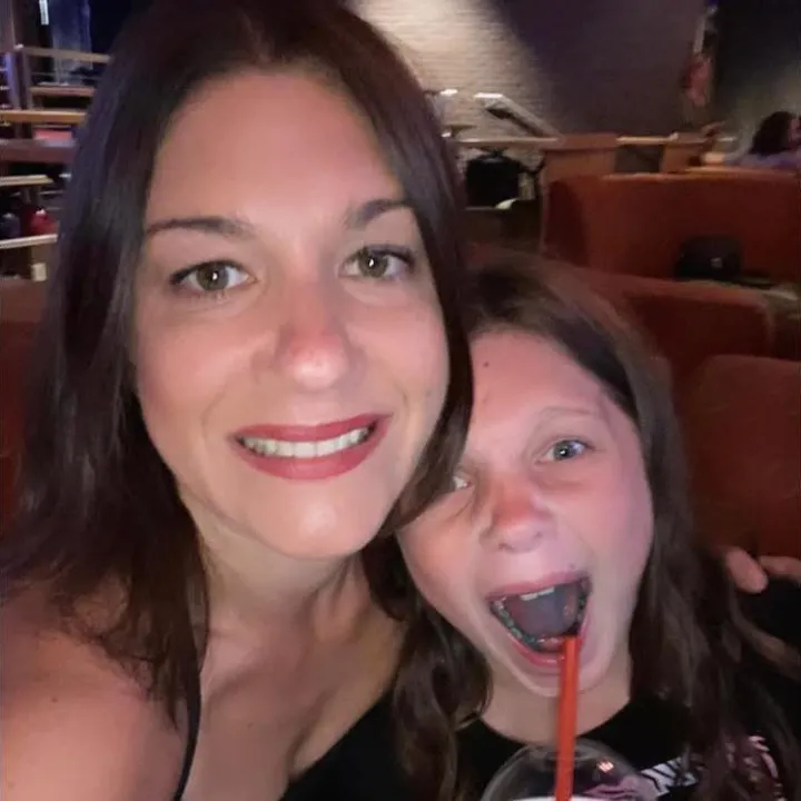 @leighmccord