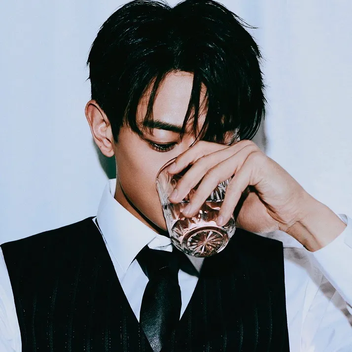 @minhocentral