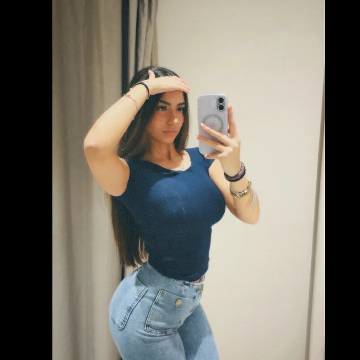 @sophiaartiles_