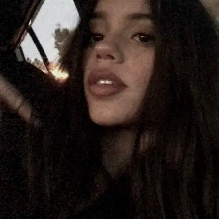 𖤐. - LES