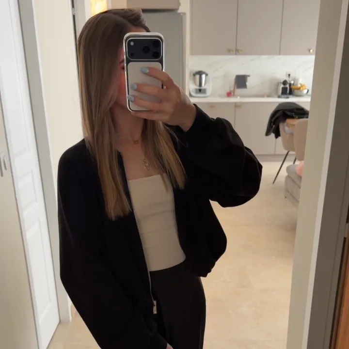 eleanaa.17