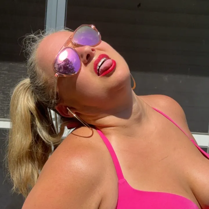 @definitelynot_jenny
