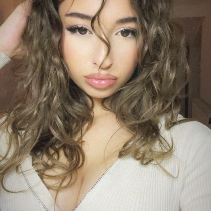 ajanaabqq