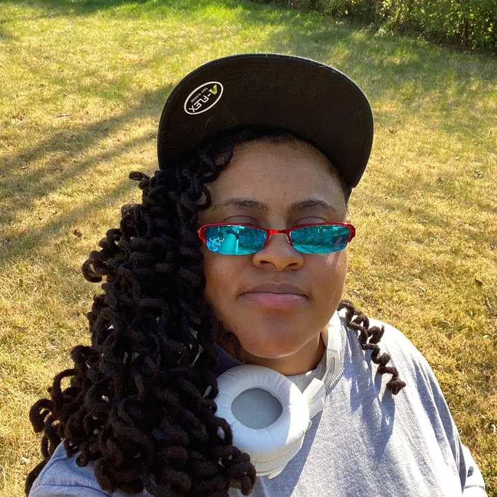 @misslyricalpenny