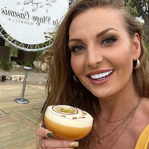 Vic - @peachy_fuzz_fuzz TikTok Analytics | Profile, videos & hashtags