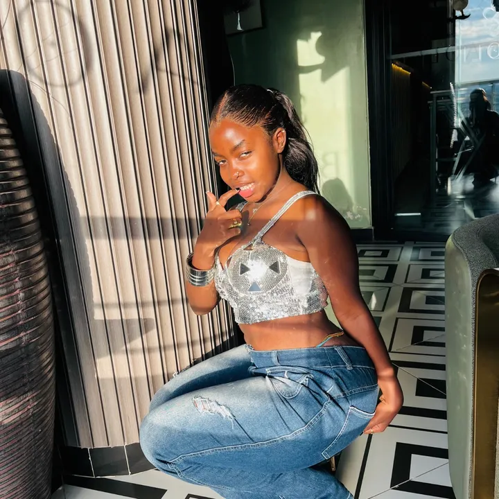 prettynicoleug