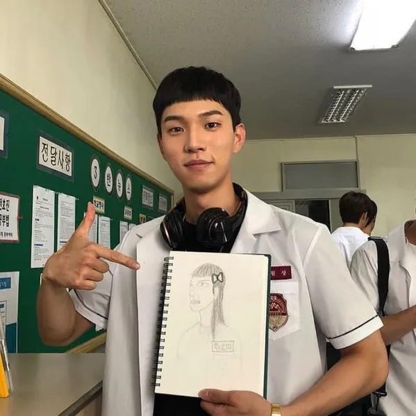 yooins00