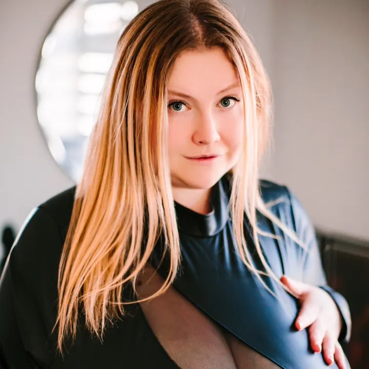 @tiannamoon