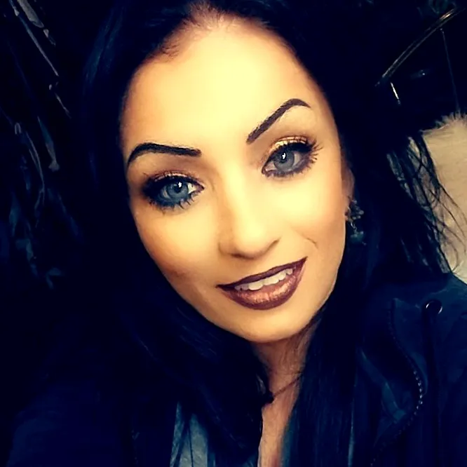 @julymariejohnston