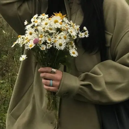 𝑓𝑙𝑜𝑤𝑒𝑟𝑠_𝐵𝑜𝑦 🌱 - suara asli
