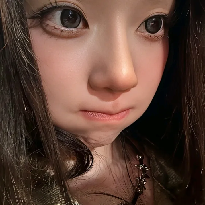 zurae_