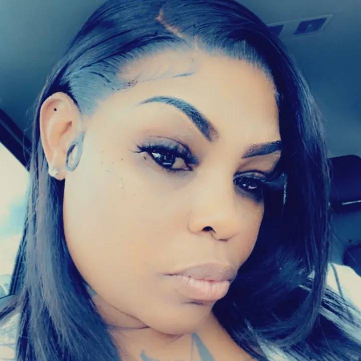 @uniquedalovee