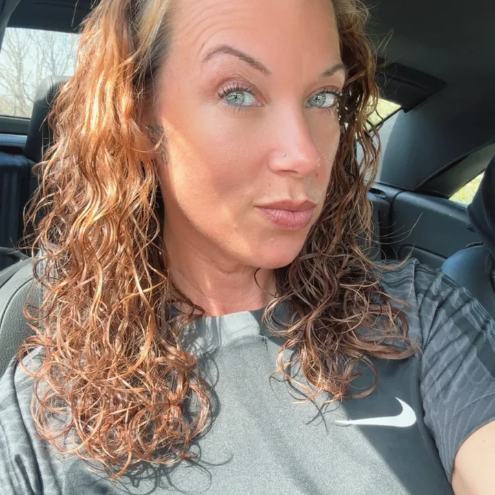 @lologoeslive