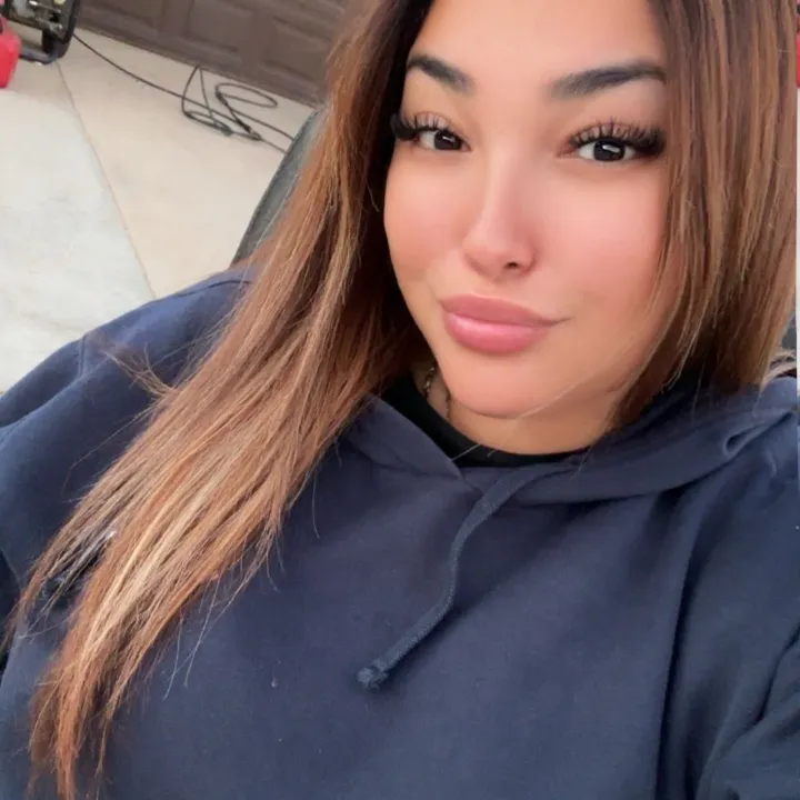 @shesolovely