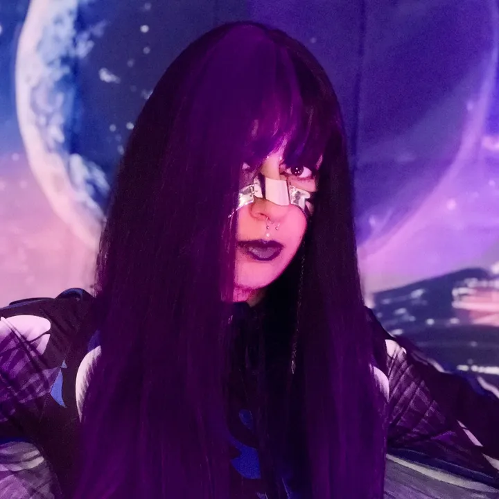 cyberpunk.empress