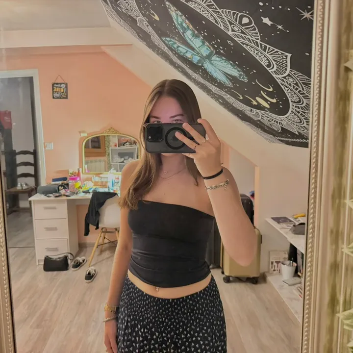 @clorine_.flr