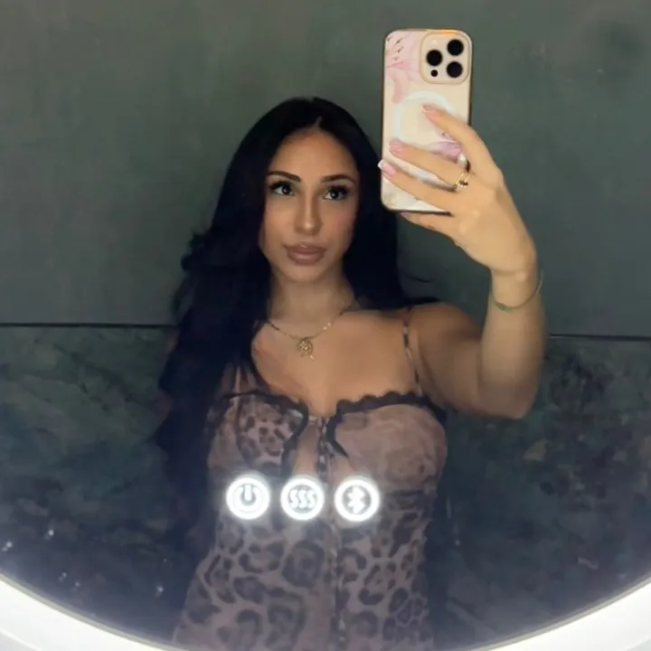 queencescaa