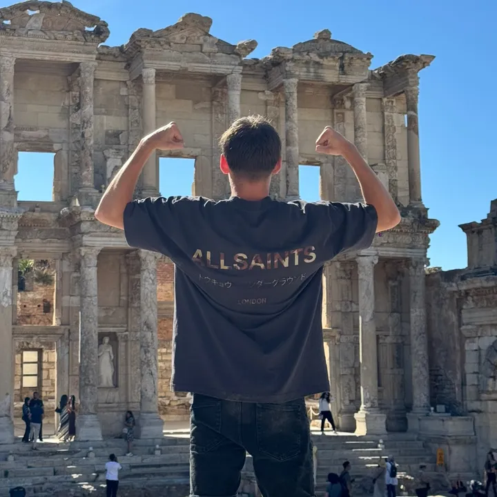 sam_strongman