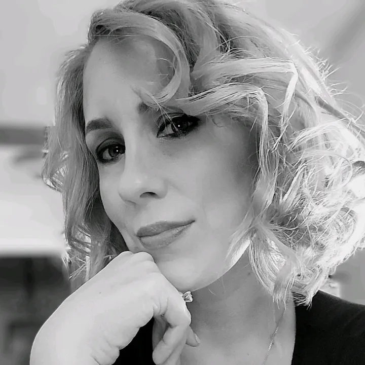 @charlace4hearts