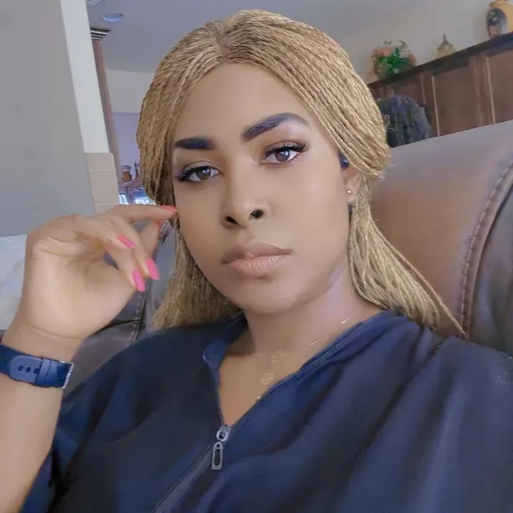 @kellydollarofficial25