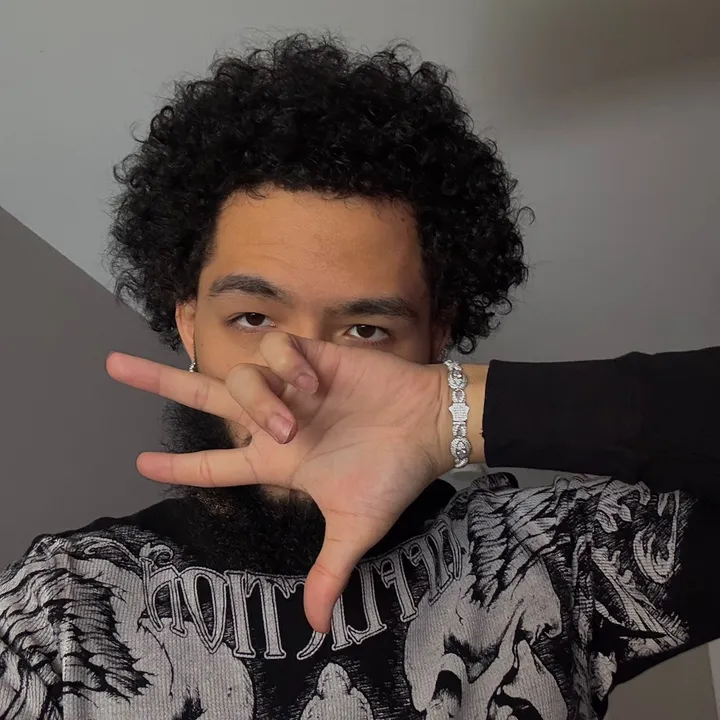esai_00