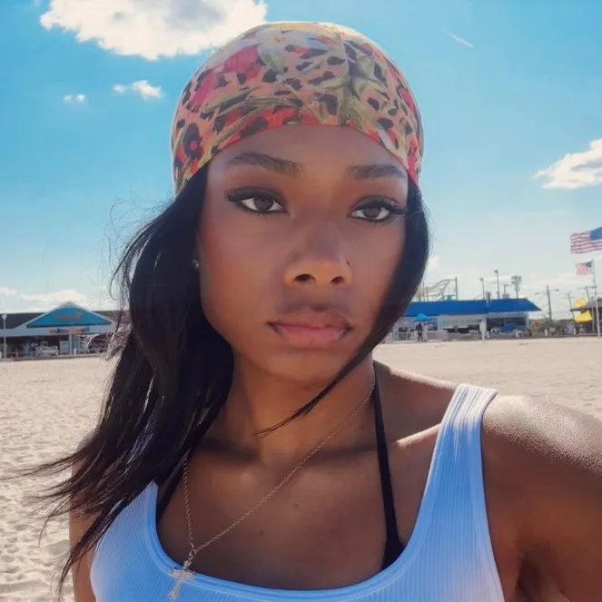 @sydneynaomi