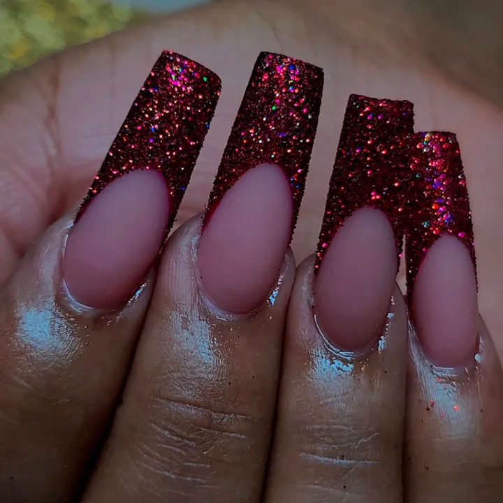 colormebadnailzz