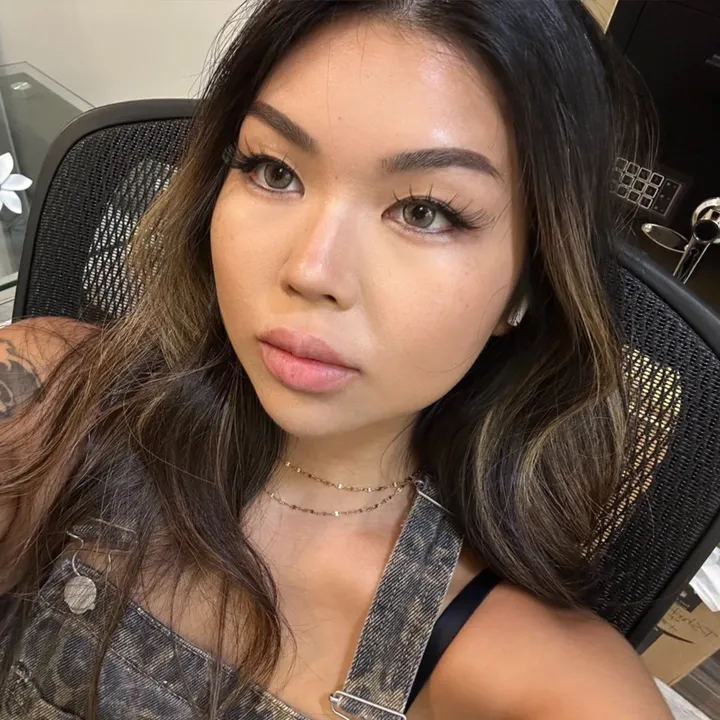 @akemiikazee
