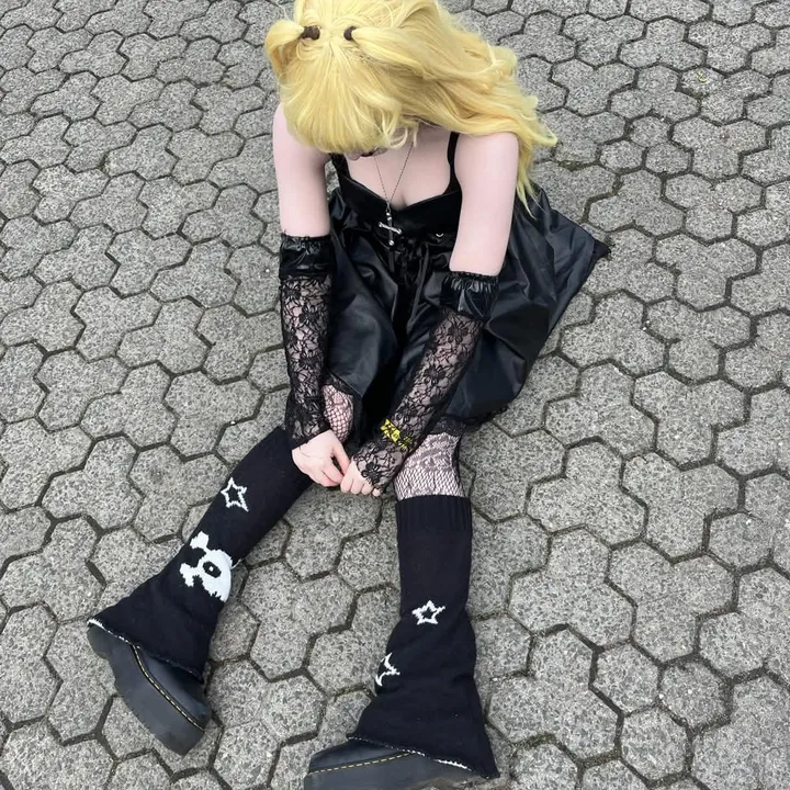 erin_cos.103