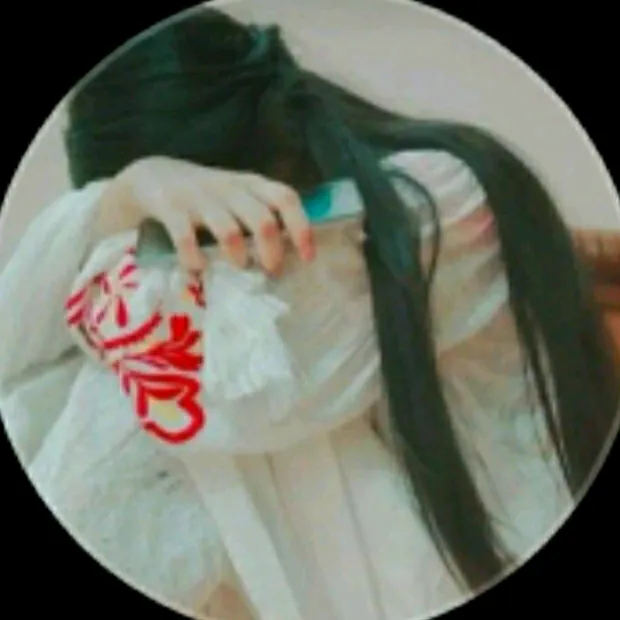@emanqueen1112