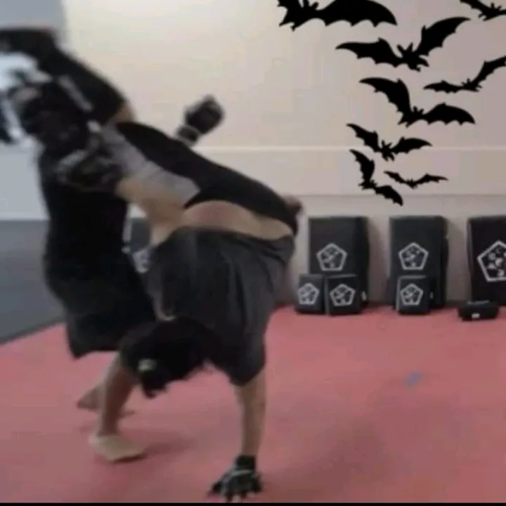 @thehellionperformer