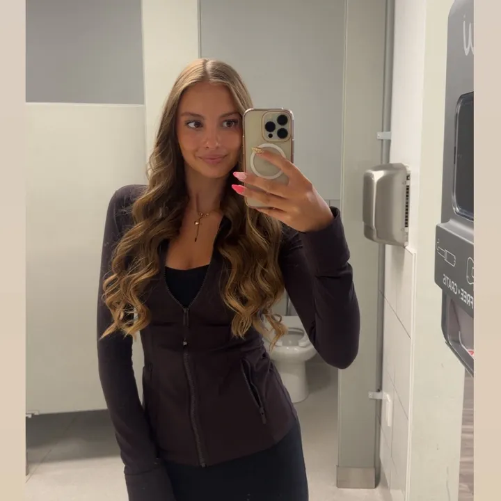 @olivia_exchange