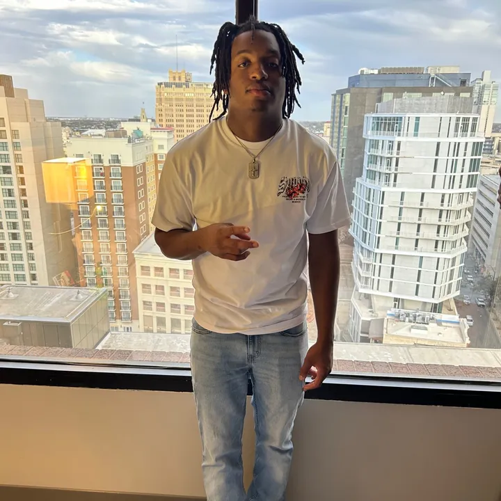@jamotofamouss_