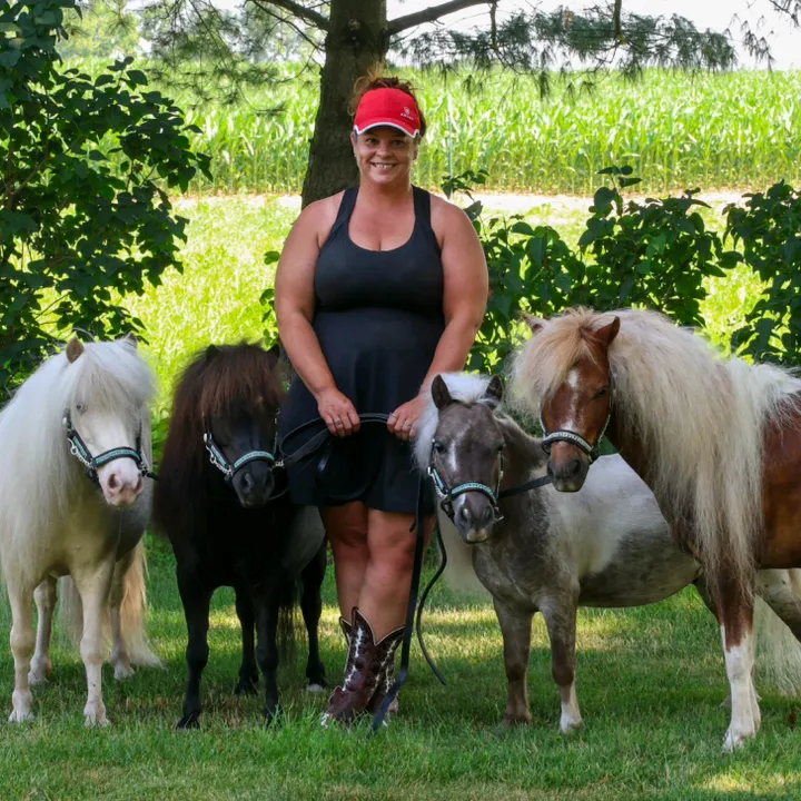 @minihorsemomandtrainer