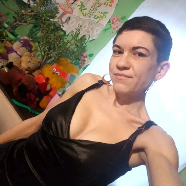 1903lenka