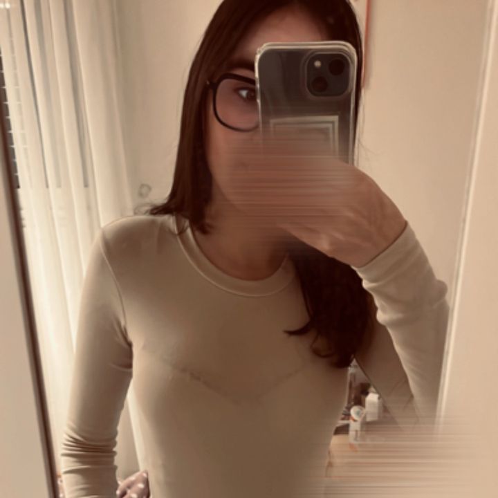 anais77642