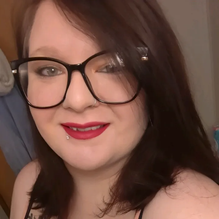 @queen_of_spiral_hill