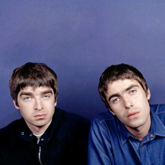 Oasis - Magic Pie