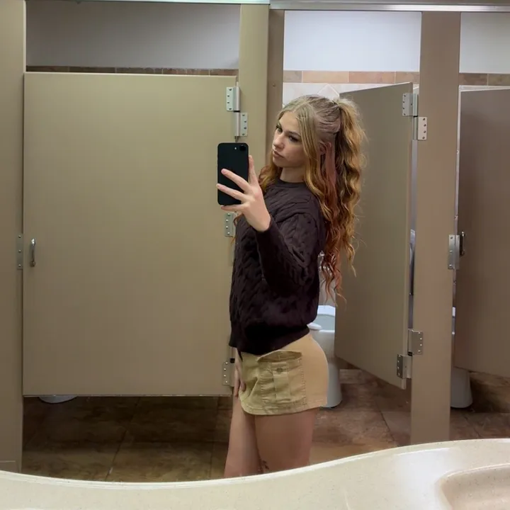 you_knowe_livia_