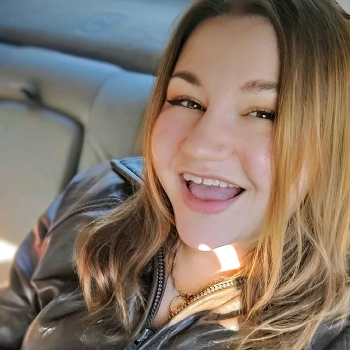 @delzbellzz