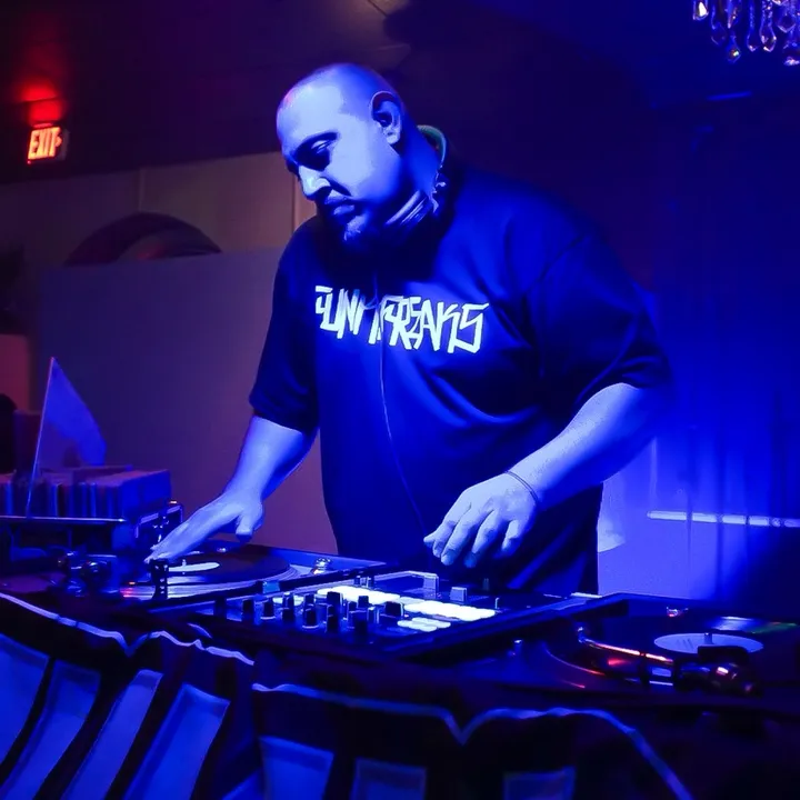 deaf_1_funkfreaks